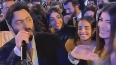 تامر حسني يمازح ملك وليلى أحمد زاهر: بقيتوا أكبر مني.. هنعمل جزء جديد من عمر وسلمى إزاي؟|فيديو