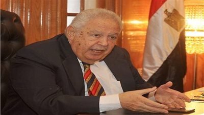 نقابة المهندسين تنعى رجائي عطية نقيب المحامين 