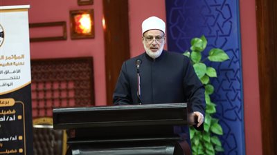 الضويني: الأزهر تحمل رسالة حفظ الدين والوقوف بجانب الناس والتيسير عليهم