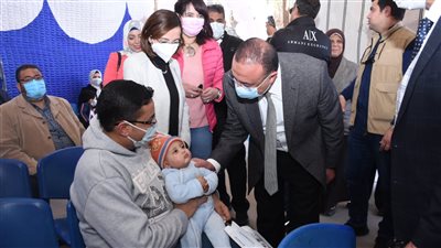 محافظ الإسكندرية يطلق الحملة القومية للتطعيم ضد مرض شلل الأطفال