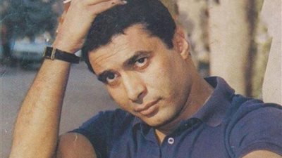 أحمد زكي.. فتى الشاشة الأسمر وترمومتر الفن