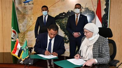 محافظ الفيوم يوقع 3 بروتوكولات تعاون لتوفير فرص تدريبية للحد من البطالة 