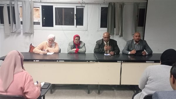 اجتماع وكيل وزارة