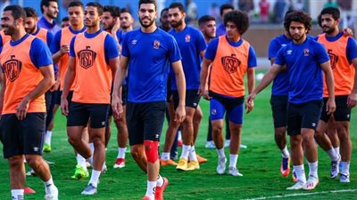 مران الأهلي.. محاضرة “فايلر”.. وإصابة الشحات وتأهيل “مروان وأزارو” وفقرة للعرضيات