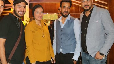 الشاعر سلامة علي يحتفل بافتتاح “you” بحضور محمد سراج ومحمد شاهين (صور)