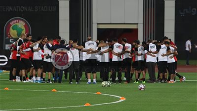 تعرف على الزي الجديد لمنتخب مصر أمام بوتسوانا (صورة)