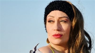 إيناس مكي: “مستنيه عودة أخواتي الولاد من أبوظبي لإقامة عزاء في مصر”