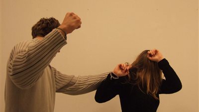 ضبط طالب جامعي ضرب امرأة حامل بـ«الشلوت» وتسبب في إجهاضها بالشرقية