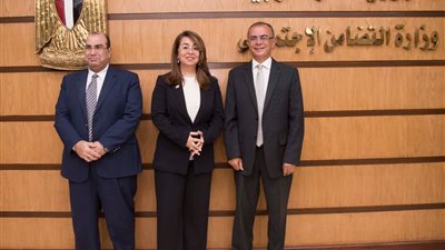 وزيرة التضامن تشهد توقيع برتوكول تعاون مع جمعية مصطفى محمود