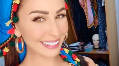 شاهد.. مي سليم ترقص على “أه ونص” لنانسي عجرم في كواليس “حواديت الشانزلزية” (فيديو)