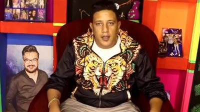 حمو بيكا يعتذر لـ”هاني شاكر”: “في شباب نفسها تتجوز وتكون نفسها وتقدم فن الناس بتحبه” (فيديو)