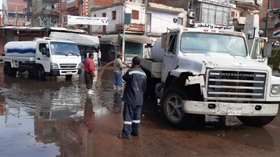 ننشر أرقام غرف عمليات أحياء القاهرة للإبلاغ عن تجمعات مياه الأمطار