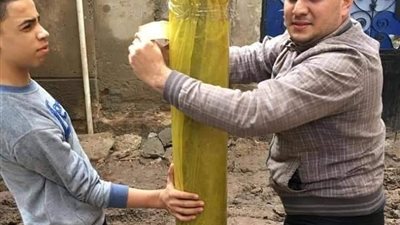 مباردة لعزل أعمدة الإنارة بالغربية تزامنا مع سقوط أمطار: هنساعد نفسنا بنفسنا (صور)