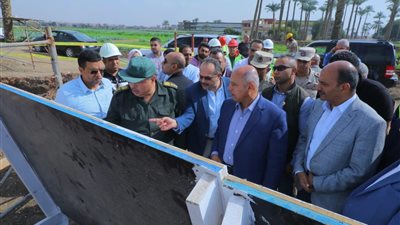 وزير النقل ورئيس لجنة المواصلات ورئيس هيئة الطرق والكباري يتفقدون الدائرى الأوسطى (صور)