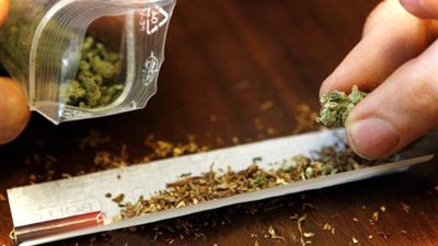 المُشدد 9 سنوات لشاب ضُبط بحوزته “هيروين” وسلاح وذخيرة بالعاشر من رمضان