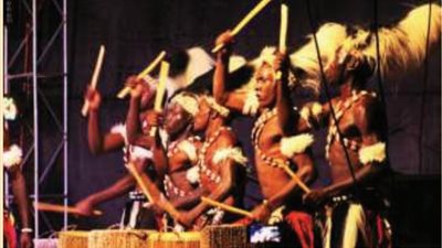 اليوم عروض لفرق المغرب والكونغو وتوشكىِ في “الأفروصيني”