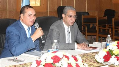 محافظ سوهاج يؤكد على قيمة الجامعة ودورها كظهير علمي لتنمية المجتمع