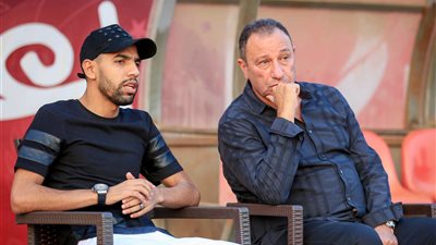 بفرمان من محمود الخطيب.. مؤمن زكريا في معسكر الإمارات