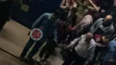 الصور الأولي للسيدة المنتحرة أسفل عجلات المترو بمحطة غمرة (صور)