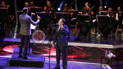 مدحت صالح يتألق في اليوم الثاني من مهرجان الموسيقى العربية (صور)