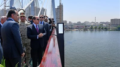 اليوم.. الرئيس السيسي يفتتح عددًا من المشروعات بالسويس وجنوب سيناء