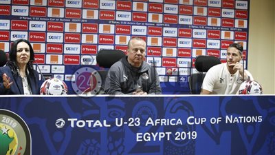 شوقي غريب عن مباراة غانا: صعبة ونعاني من الإصابات وسنغير طريقتنا