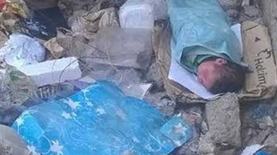 عمره يوم.. تفاصيل العثور على رضيع بجوار مقلب قمامة في دمياط