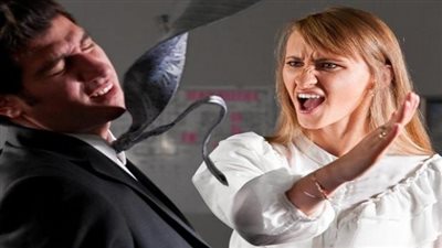 استشاري طب نفسي: “أكتر من نص الرجالة في مصر معرضين للضرب من زوجاتهم”