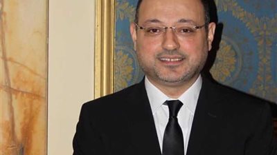 لأول مرة منذ نشأتها في 2007.. قناة الكنيسة القبطية “ctv” تعرض برنامج يقدمه مسلم