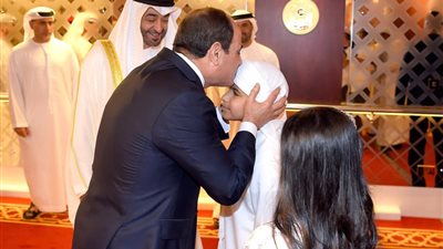 الرئاسة: السيسي يبحث مع محمد بن زايد الأزمات الإقليمية ذات الاهتمام المشترك (صور)