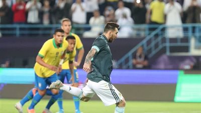 مشاهدة مباراة البرازيل والأرجنتين بث مباشر بمشاركة ميسي في موسم الرياض