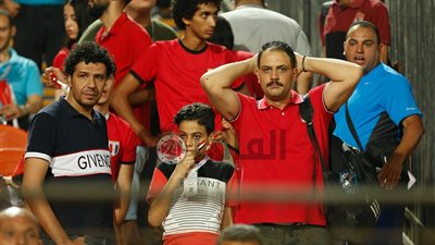 إقبال جماهيري على مباراة مصر وجنوب إفريقيا في نصف نهائي أمم إفريقيا تحت 23 عامًا (فيديو)