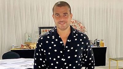 عمرو دياب يهنئ المنتخب الأوليمبي بالتأهل للمباراة النهائية من أمم إفريقيا (صورة)