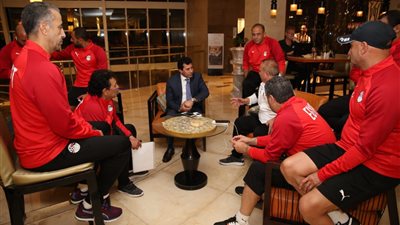 وزير الرياضة يوضح الفارق بين المنتخب الأول والأوليمبي