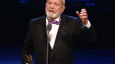 عمرو سلامة يحاور المخرج البريطاني تيري جيليام بمسرح الهناجر