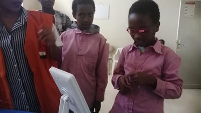 “تحيا مصر إفريقيا”.. الصحة: فحص 1756 وتقديم النظارات الطبية لـ 610 مواطنًا من دولة إريتريا (صور)