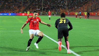 أحمد ياسر ريان يوجه رسالة لمصطفى محمد قبل نهائي أمم إفريقيا تحت 23 عامًا (صورة)