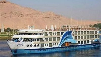 فتاة تروي محاولة تحرش صاحب مركب في الأقصر واعتدائه عليها بالضرب (صور)