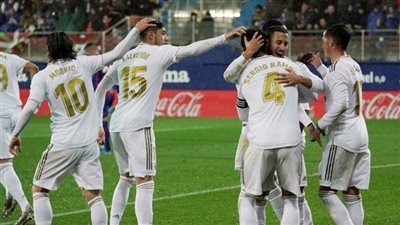 التشكيل الرسمي.. بنزيما وهازارد ورودريجو يقودون هجوم ريال مدريد أمام سوسيداد في الليجا