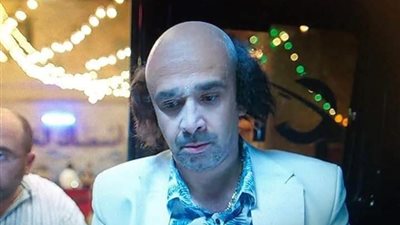 هل يعيد كريم عبد العزيز شخصية “عم أيوب” في “البعض لا يذهب للمأذون مرتين”؟