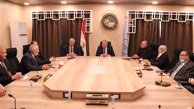 رئيس جامعة الأزهر يستقبل فريق هيئة ضمان الجودة والاعتماد لمراجعة بعض أقسام كلية التربية بنين القاهرة