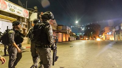 طوارئ بالجيش الإسرائيلي بعد مقتل 3 مستوطنين بالقرب من تل أبيب وفرار المهاجمين