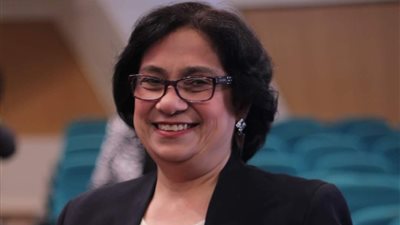 عميدة آداب حلوان: الكلية غير مسئولة عن تأخر نزول المناهج الدراسية على منصات الطلاب