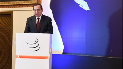 وزير البترول: القطاع نجح في خفض 1.3 مليون طن من الانبعاثات الكربونية