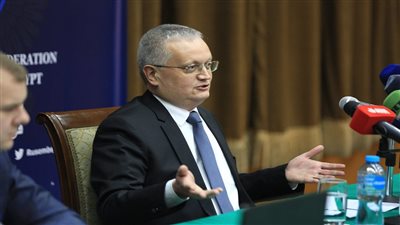 السفير الروسي: مصر شريك مهم.. والعقوبات لن تؤثر على مشروعاتنا بقناة السويس 