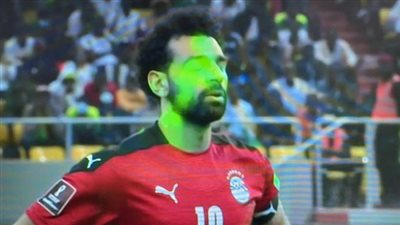  تلف أنسجة العين وتشتيت النظر وفقدان تام للبصر.. تعرف على أضرار التعرض لضوء الليزر