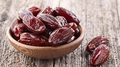 أبرزها تحسين صحة العظام..5 فوائد لـ التمر تعرف عليها