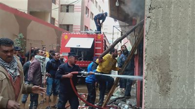 السيطرة على حريق بمصنع حصير بشبرا الخيمة دون خسائر بشرية 