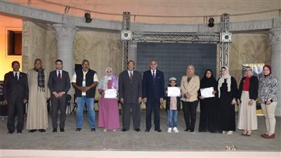 جامعة الأقصر تكرم الأمهات الفائزات بمسابقة الأم المثالية |صور