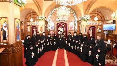 البابا تواضروس الثاني يترأس صلوات رسامة 16 راهبة جديدة لدير الأمير تادرس بحارة الروم